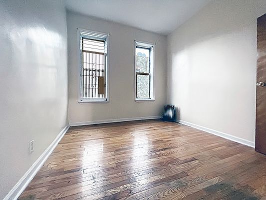 2nd image of 508 W 172nd St APT 17