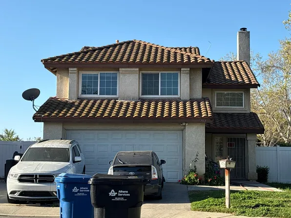 702 Bangor St, Pomona, CA 91767