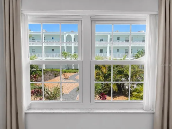 1706 Belleair Forest Dr APT 244, Belleair, FL 33756