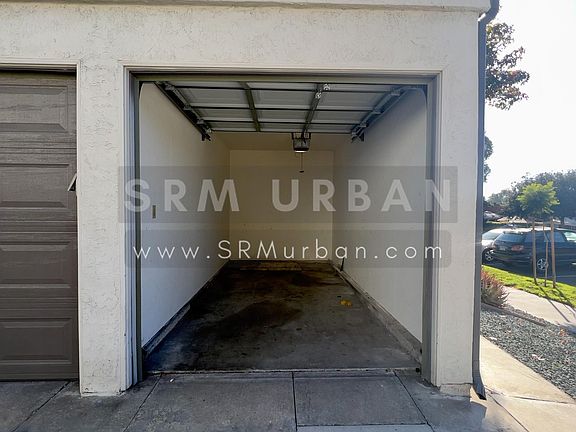 2nd image of 3751 36th St APT 4