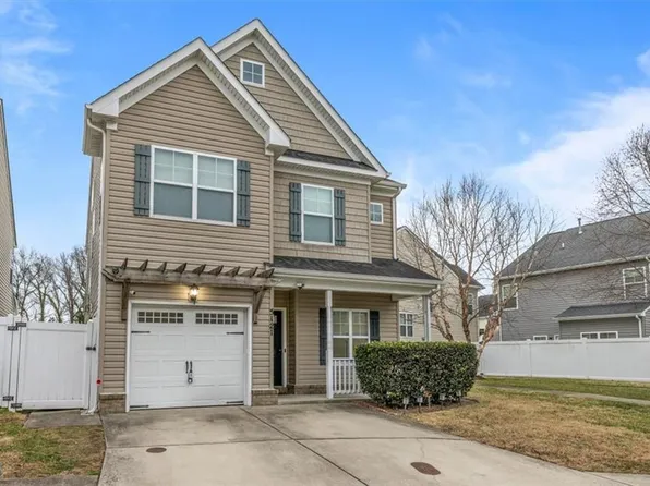 5121 Whitaker Pl, Virginia Beach, VA 23462