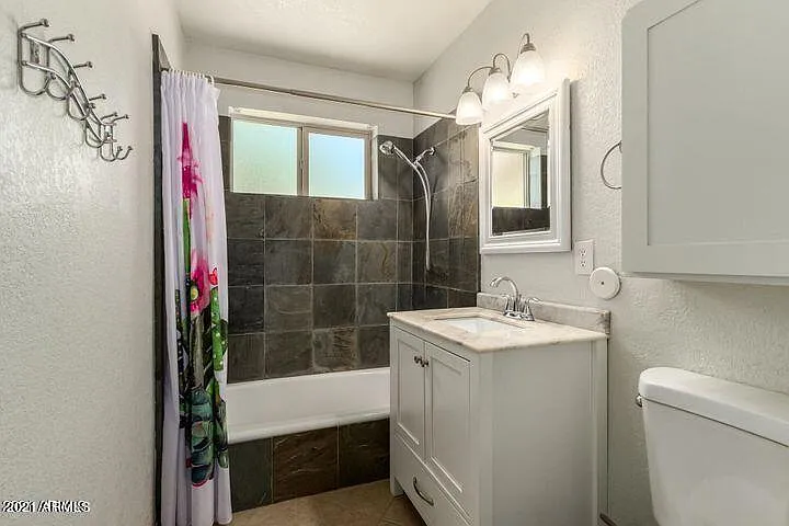 1518 W 5th Pl — Photo 19