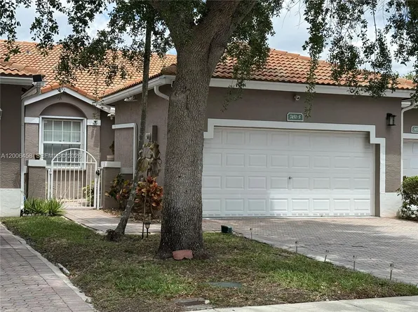 7451 S Aragon Blvd Unit 5, Sunrise, FL 33313