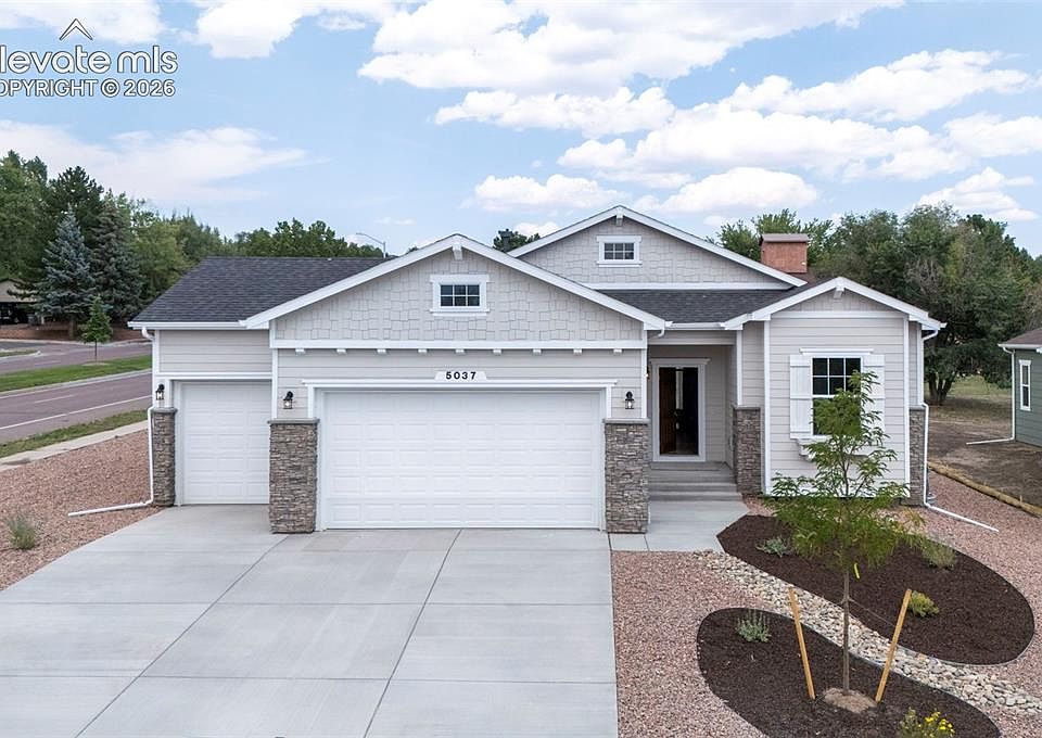1st image of 5037 Crestwood Dr