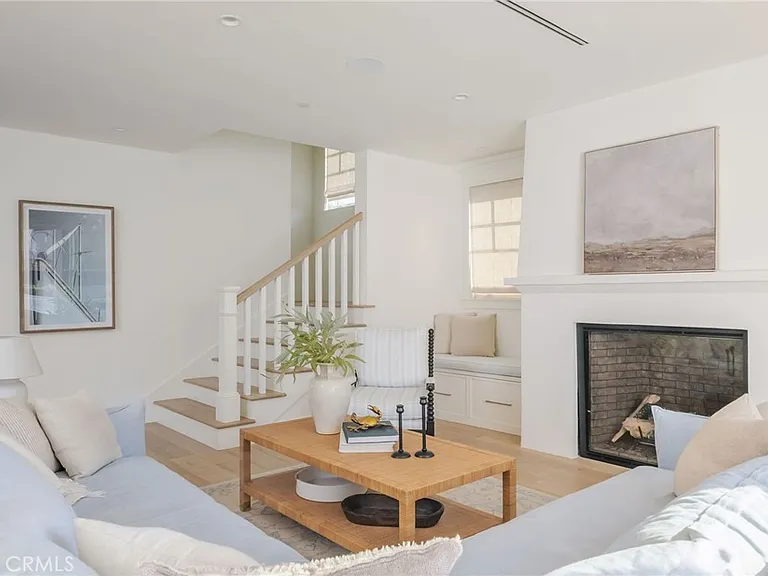 153 Granada Ave — Photo 19