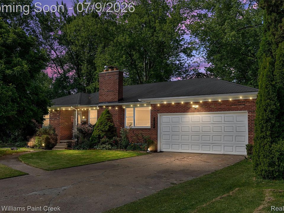 1st image of 2731 Crooks Rd
