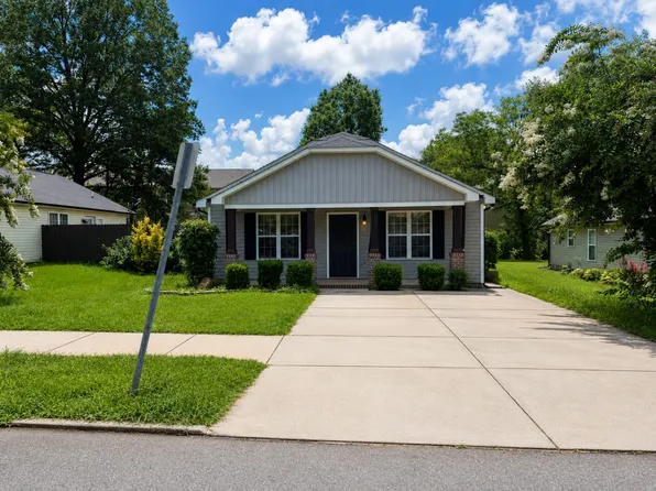41 Saint Mary Ave NW, Concord, NC 28025