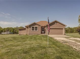 1910 SW 1215th Rd, Garden City, MO 64747