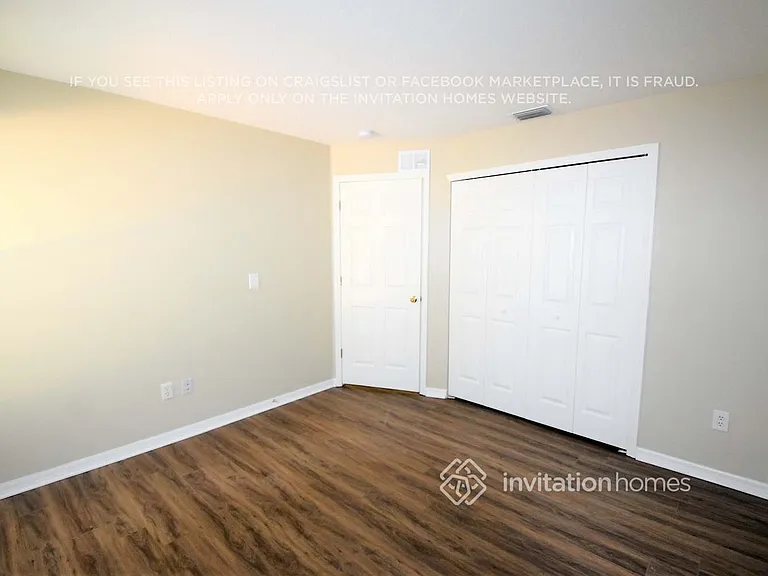 6240 Crickethollow Dr — Photo 3