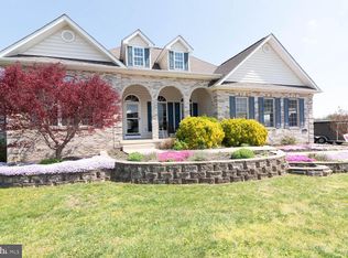 212 Craigs Run Ct, Berryville, VA