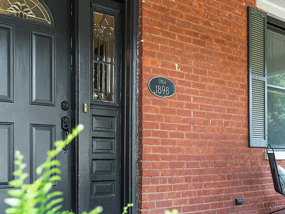 2nd image of 3630 Edwards Rd