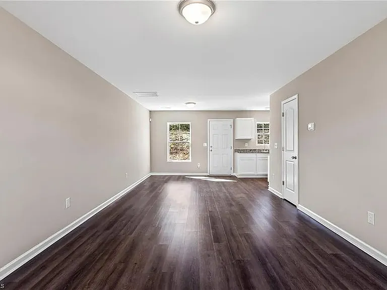 109 Lemon Ln — Photo 13