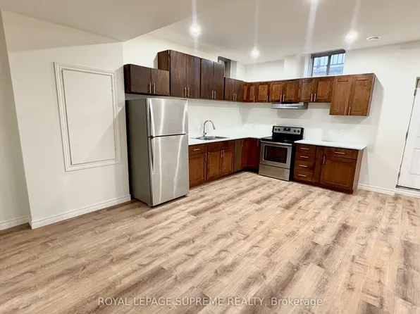 1641 Angus St, Innisfil, ON L9S 0L1