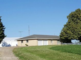 22511 S23 Hwy, Lacona, IA 50139