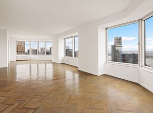 150 W 56th St APT 6204, New York, NY