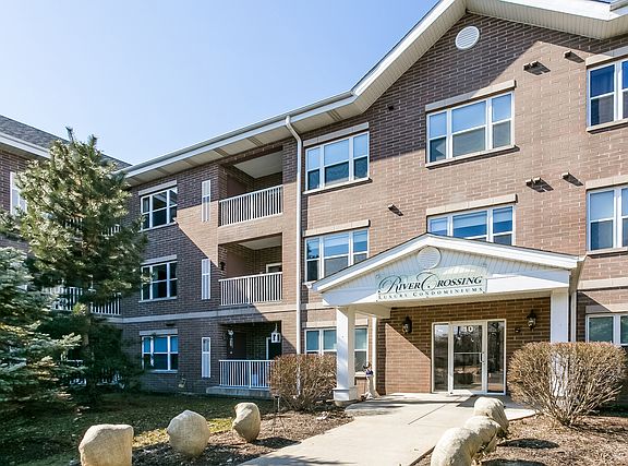 4th image of 10 N Gilbert St APT 315