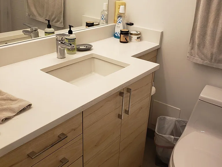 1030 N State St #25F — Photo 15