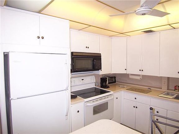 4th image of 1023 Ventnor H #1023