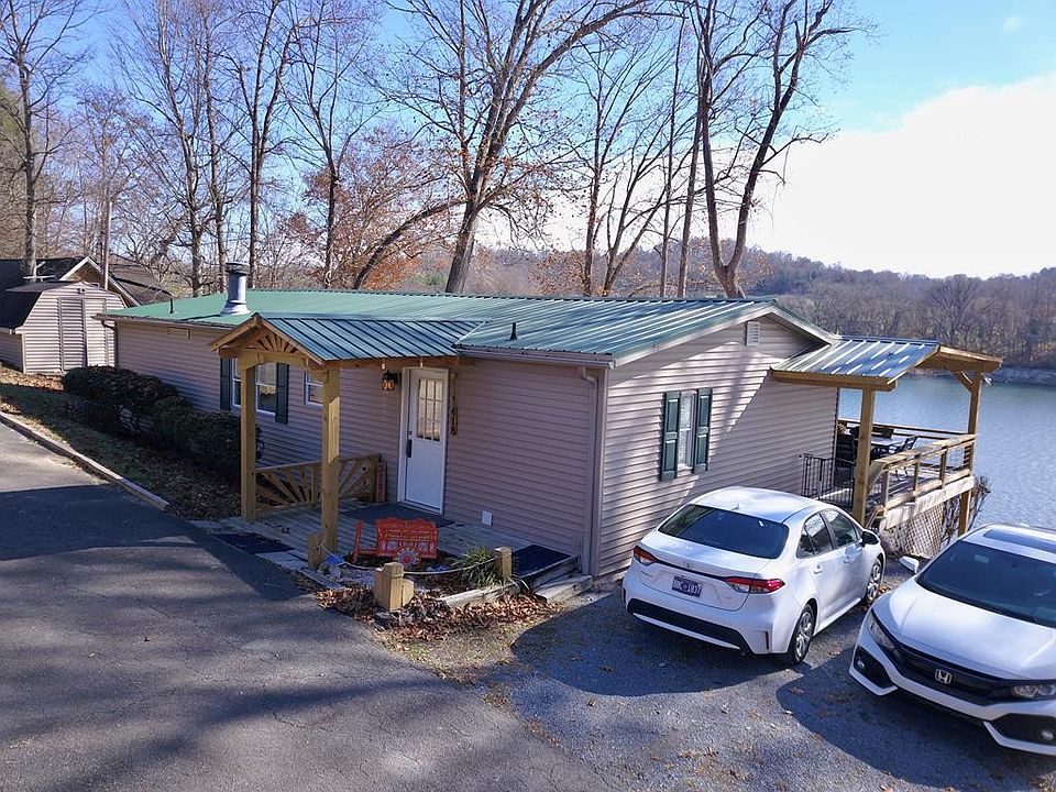 1st image of 418 Lake Haven Private Dr