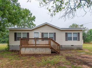 180 Sunset Dr, Fort Valley, GA 31030