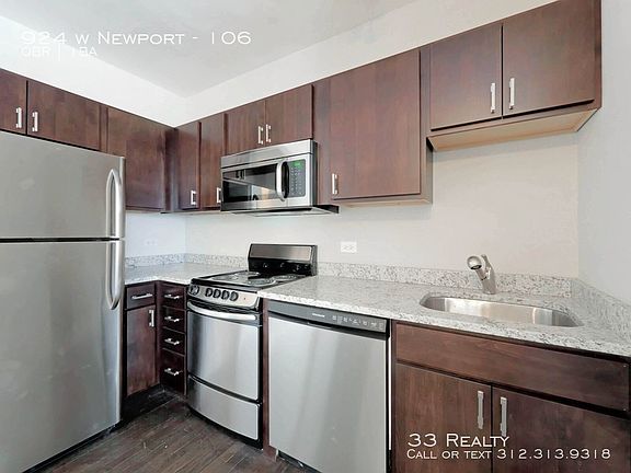3rd image of 924 W Newport Ave APT 106