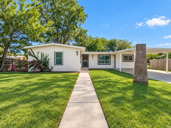 4330 SILVER LAKE DR, San Antonio, TX 78219