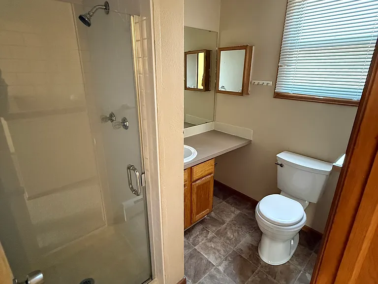 3131 Bell Dr — Photo 14