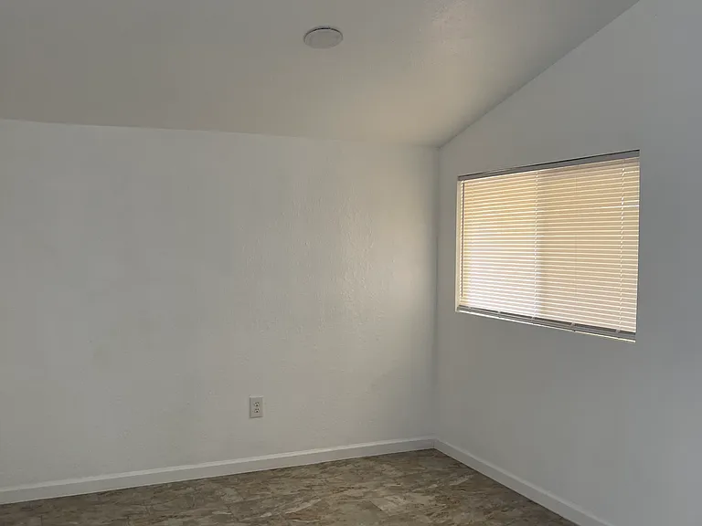 302 Decatur St #1 — Photo 9