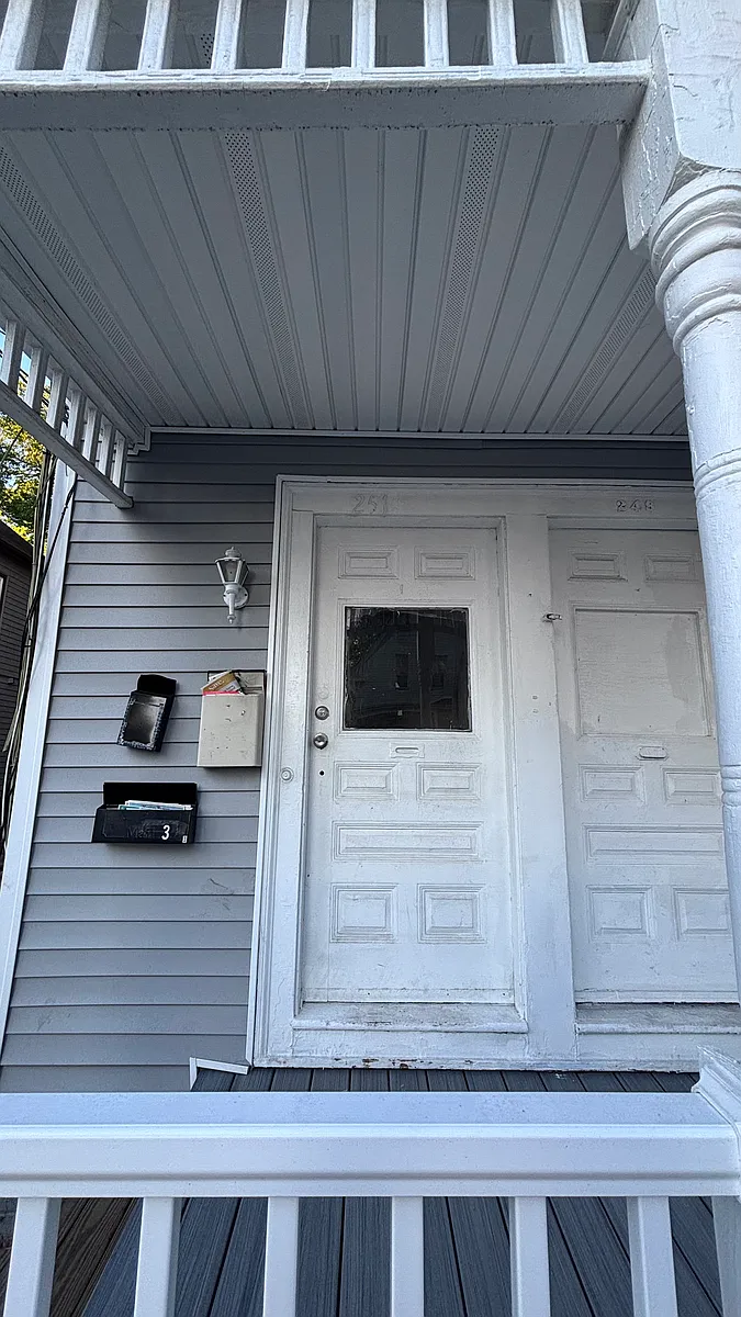 Building Photo - 249-251 Lowell Ave #2