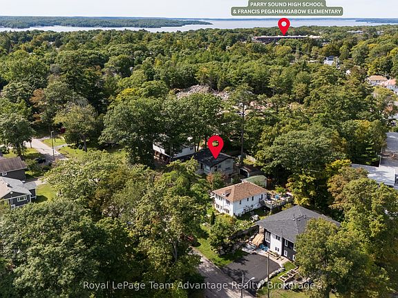5th image of 5 Burritt St