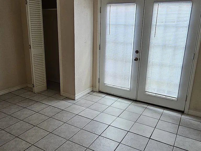 219 E Cherry Ln — Photo 34