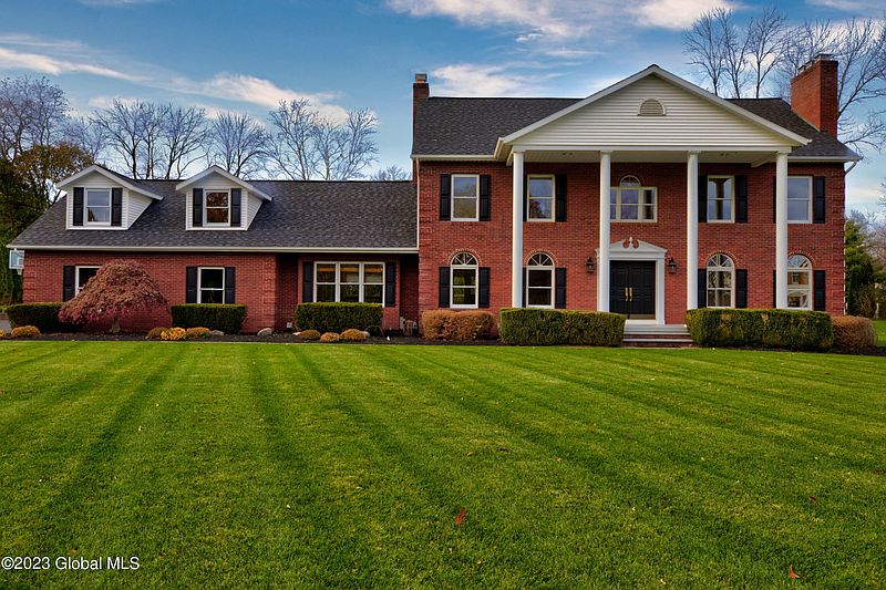 2nd image of 1131 Mohegan Road