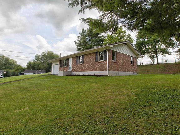 5th image of 3816 Woodland Dr