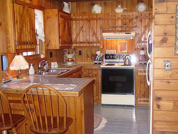 Nice Galley Kitchen 