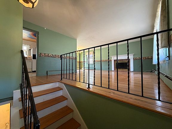 5th image of 125 Brookfield Rd