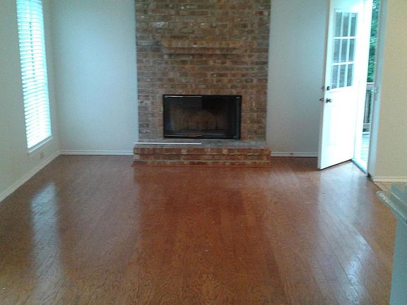 2nd image of 955 Lightstone Dr