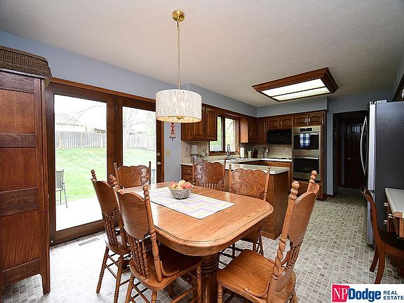 5th image of 13276 Seward St