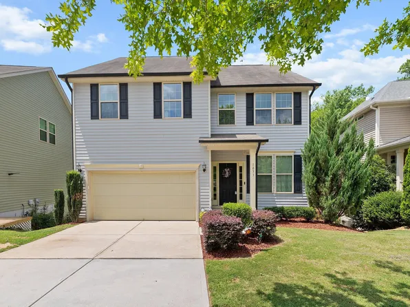 1033 Leatherstone Ln, Fuquay Varina, NC 27526