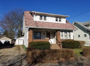 1996 13th St SW, Akron, OH 44314