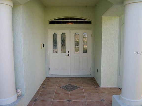 3rd image of 38 Sportsman Way