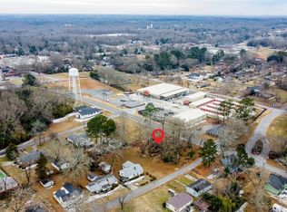 206 N Hamilton St #3, Williamston, SC 29697