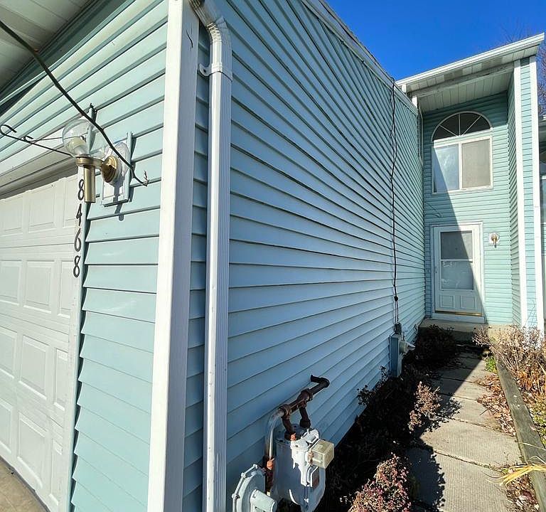 1st image of 8468 Fathom Dr