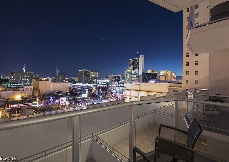 1st image of 150 Las Vegas Blvd #1617