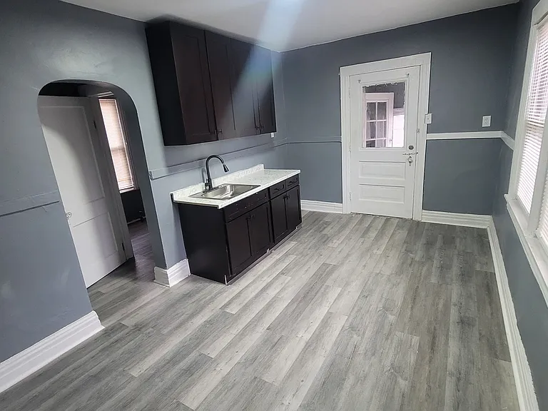 632 Woodland St #2 — Photo 6
