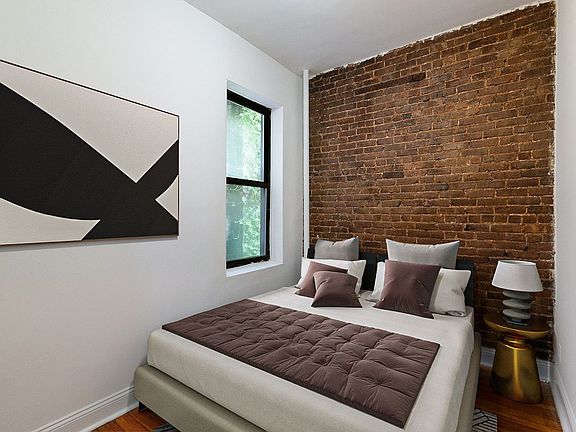 5th image of 56 Morton St #2R