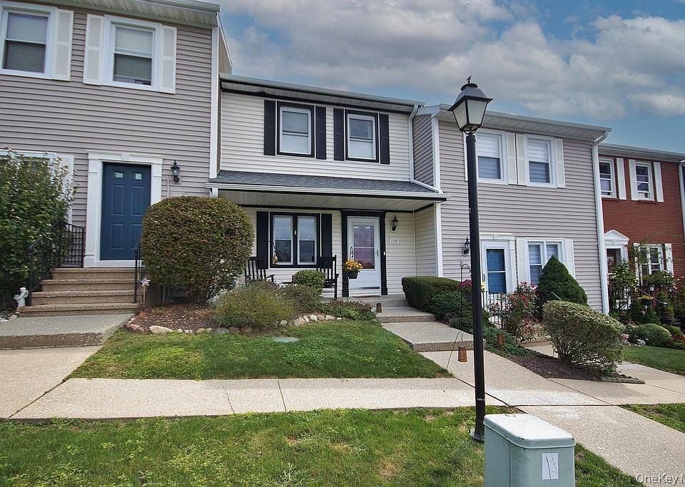 1st image of 104 Mallard Way