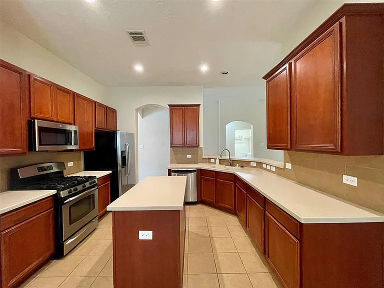 14110 Pawnee Bend Dr — Photo 10
