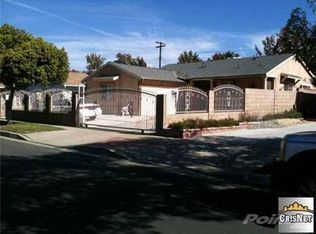 6866 Teesdale Ave, North Hollywood, CA 91605