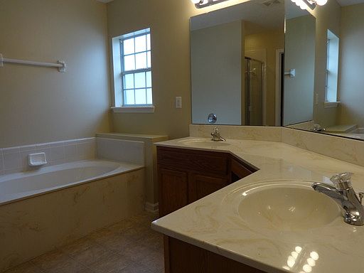 3rd image of 6451 Blue Leaf Ln