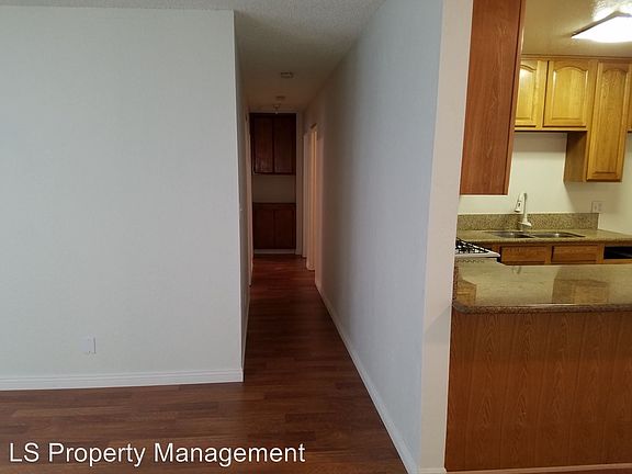 4th image of 13313 Hadley St APT B